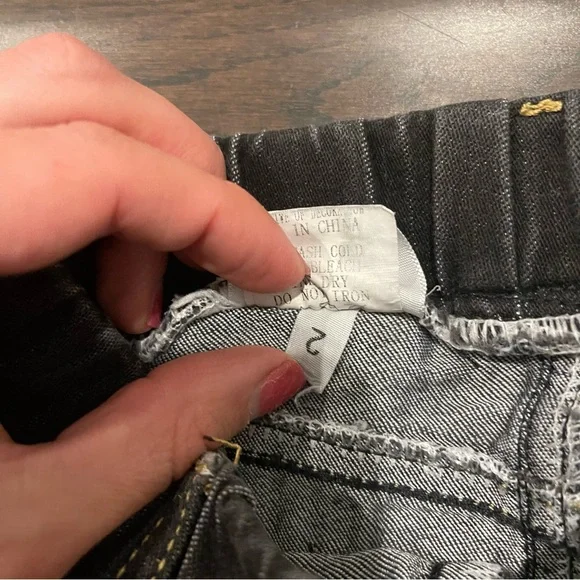 Kids Black Jeans with Snow-girl Embroidered Cuffs Distressed Hem Size 2T - Picture 2 of 6